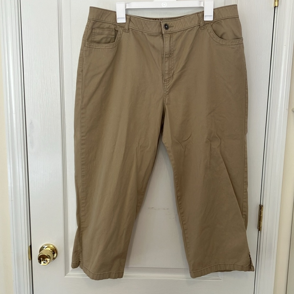 Your favorite stretch tan Capri pants, size 18 - Picture 2 of 5
